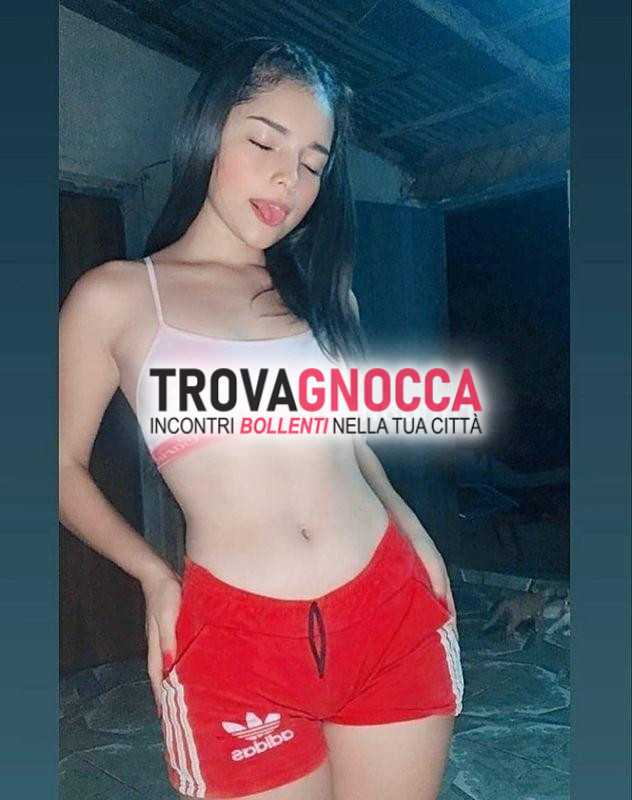 piccola bella ☀️magrolina👙con seno bellissimo naturale ⭐️ 😋 È eccezionale nel fare bocchino possibilitÀ venuta tette. godrÀi esperienza indimenticabile dove piedi saranno l'ultima delizia ❤️‍🔥in ambiente assolutamente riservato.