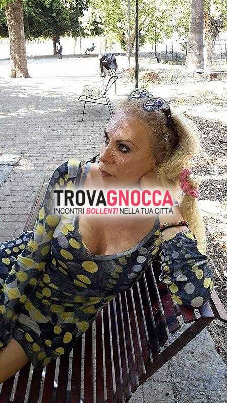 manuela transessuale estremamente porcellina ti aspetta momenti indimenticabili.
