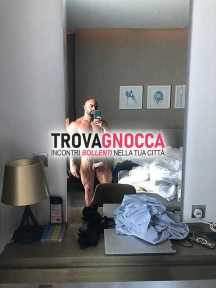 brasiliano muscoloso 🍆🔥🇧🇷 senza finta