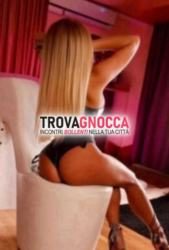 affascinante italiana pronta farsi desiderare. dolce avvolgente e focosa. sorriso irresistibile e carisma che ti conquisterà.