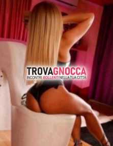 affascinante italiana pronta farsi desiderare. dolce avvolgente e focosa. sorriso irresistibile e carisma che ti conquisterà. affascinante italiana pronta farsi desiderare. dolce avvolgente e focosa. sorriso irresistibile e carisma che ti conquisterà.