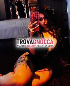 reyna giovanissima bambola un'affascinante visione tatuaggi reali 💯❌💯