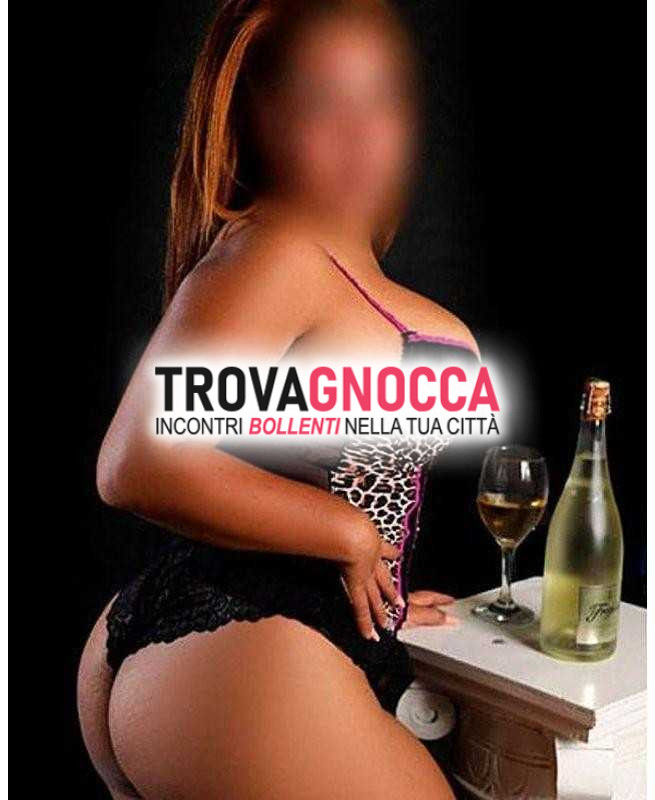 sempre disponibile 🔴bacio appassionato lingua mi lascio scordare baciare e toccare leccare e godere libera venuta