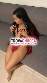 ambiente climatizzato🔴yessica🔴in zona borgata regina dei massaggi e molto piu’💖per momenti puro relax✔coccolona rilassanti e sexy👠🦋
