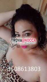 a foligno claudia💞😍 incantevole giovane donna 😍 riflesso femminilitÀ giovane e ricca desiderio