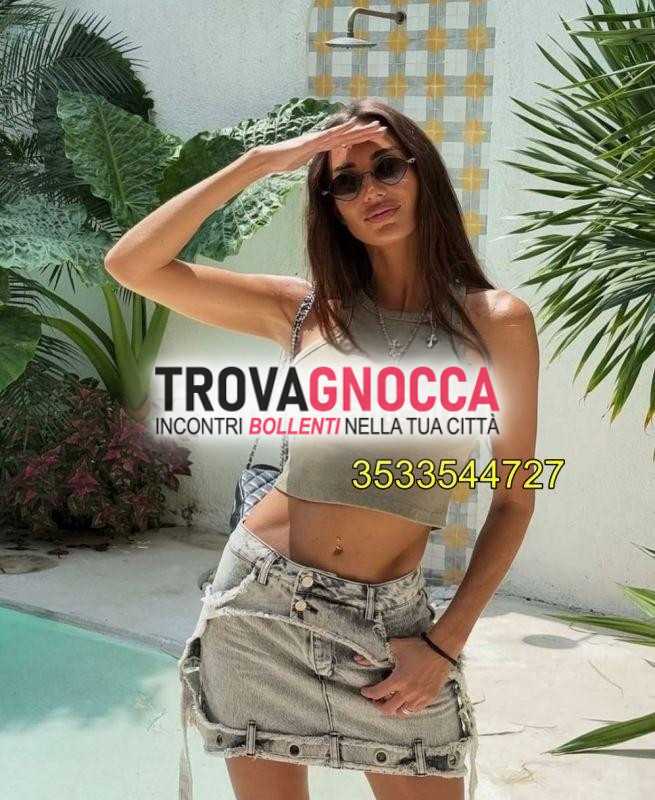 dasha 😈nuova😈nuova sono vera provocatrice ti aspetto farti sentire mia lingua mentre sono ginocchio…