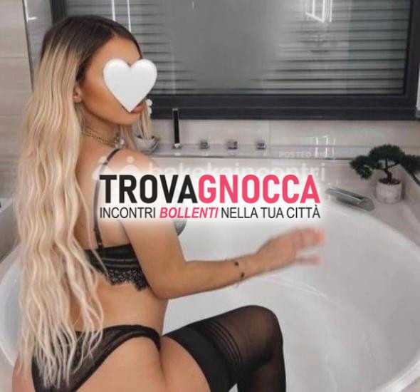 🔥fiumicino parco leonardo🔥 deliziosa pamela è pronta offrirti preliminari urlo non perdere l'occasione lasciarti sedurre un'esperienza al naturale dove ogni momento sarà viaggio piacere arricchito baci alla francese che non ti faranno pentire. preliminari intensi ti aspettano