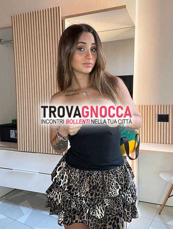 .chat e videochiamate bollenti senza incontri diretti 🎥🎥🎥.100x100🇮🇹. conferma tramite videochiamata chi realmente interessato