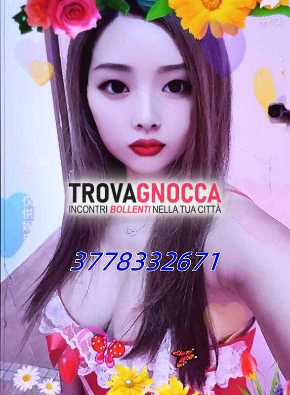 🟩pannaconi🟪ragazza passionale giovane orientale incantevole completa simboli meglio seducente e tantoma tanto🟪🟨
