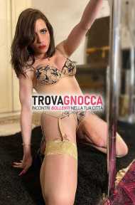 dorata.una sborrata che ti lascia senza parole.69.un bellissimo bocchino e sopresa travestimento★
