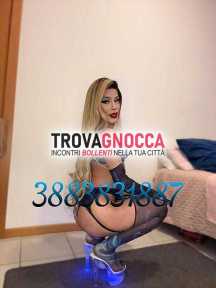incredibile transessuale 👅 bambola sesso senza limiti. sensuale disponibile e super arrapante zona parcheggio privato