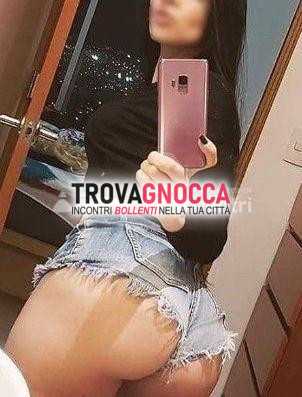.appena arrivata 💋👅 bellissima ragazza passione incandescente completa preliminari ricordare 69   massaggi erotici che ti faranno perdere testa.