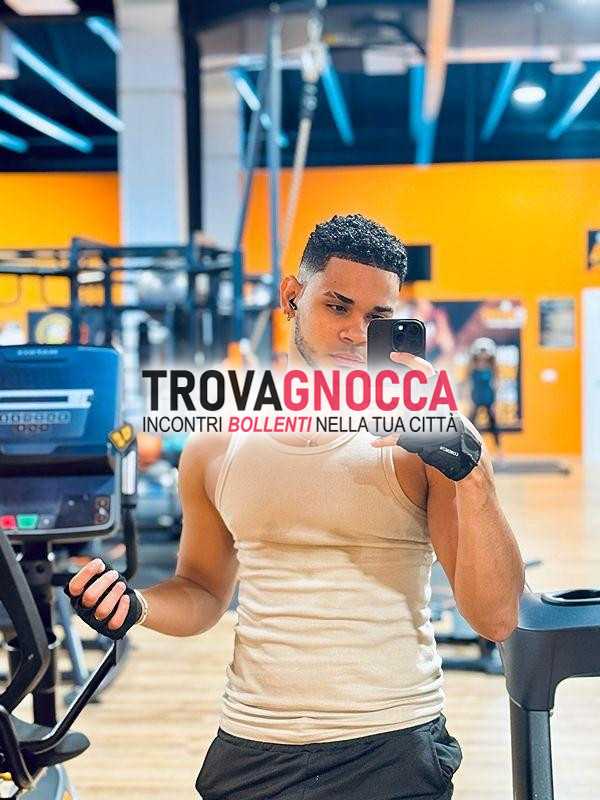 📸📸🔥👑boy latino dotato xxl versatile sempre piÙ attivo 🚨le foto sono assolutamente autentiche al 100

💎💦💎💦 seducente ragazzo latino appena giunto estremamente attraente pronto incontro indimenticabile