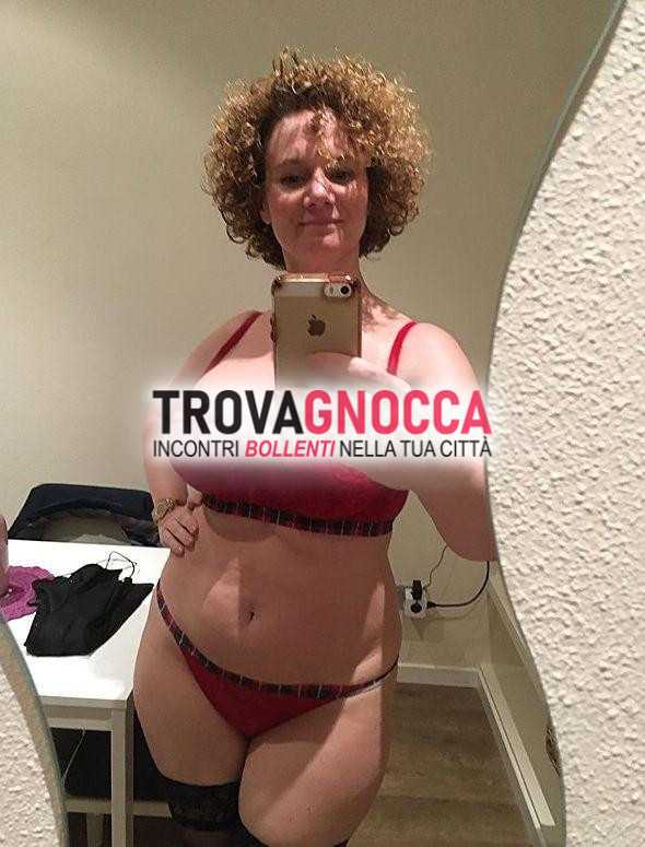 😍 sono un'italiana che vive crotone. ho 45 anni e sono pronta regalarvi momenti indimenticabili 💞