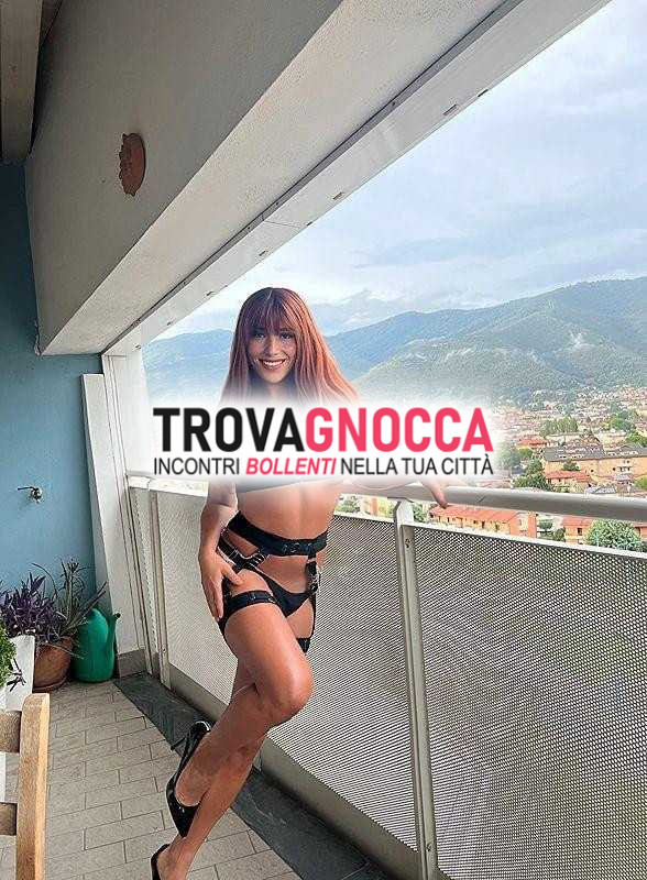alessia transessuale 🇮🇹italiana🇮🇹 specializzata massaggi corpo corpo e oltre. disponibile ambiente climatizzato pulito e privato te