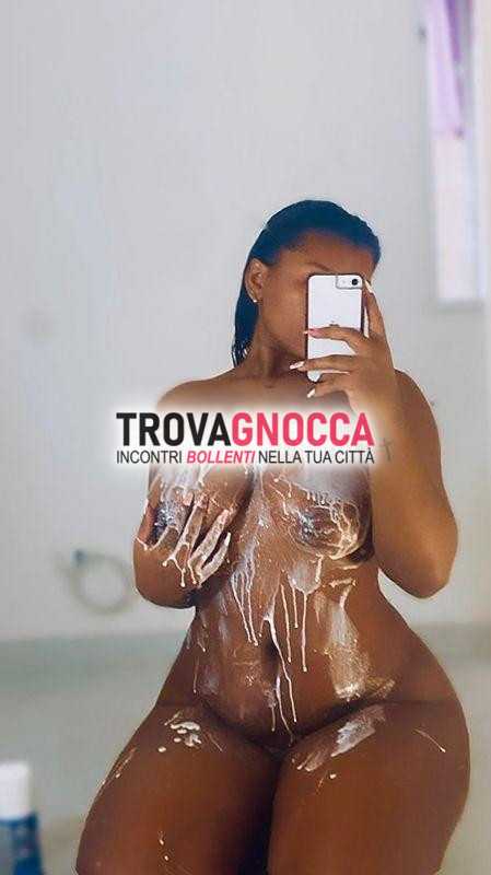 bruna sensuale e bollente lato b urlo pordenone🫦