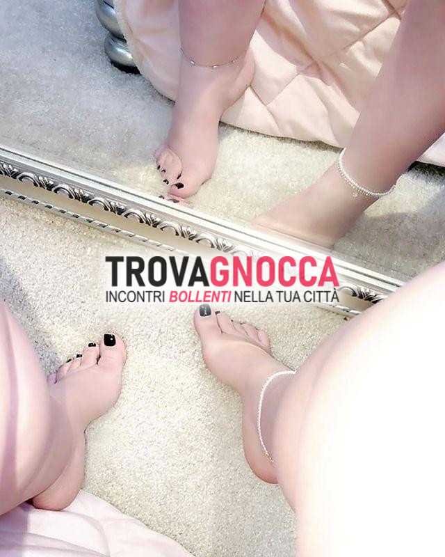 😍bellissima ragazza origini araba😍 22 anni 🥰 vacanza solo oggi disponibile anche mia affascinante amica ❤️😍. non perdere questa opportunità