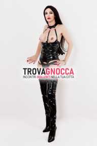 transex lolly drumond 🖤 vera padrona che vi comanda ma posso invertire ruoli….