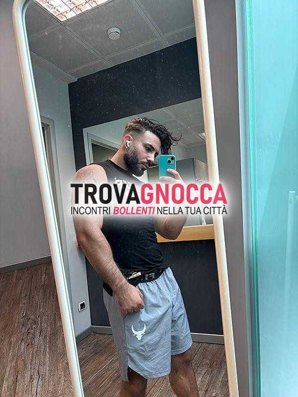 maschio italiano porta romana un'esperienza intensa e ricca passione