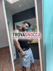 maschio italiano porta romana un'esperienza intensa e ricca passione