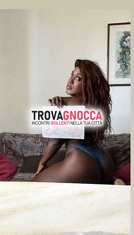 🥳🥳🥳 guarda cartello 🪧 fresco oggi genova brignole stazione ✨💜 transessuale julia 💜 appena giunta cittÀ questo È suo ultimo giorno qui