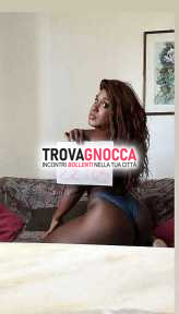 🥳🥳🥳 guarda cartello 🪧 fresco oggi genova brignole stazione ✨💜 transessuale julia 💜 appena giunta cittÀ questo È suo ultimo giorno qui 🥳🥳🥳 guarda cartello 🪧 fresco oggi genova brignole stazione ✨💜 transessuale julia 💜 appena giunta cittÀ questo È suo ultimo giorno qui