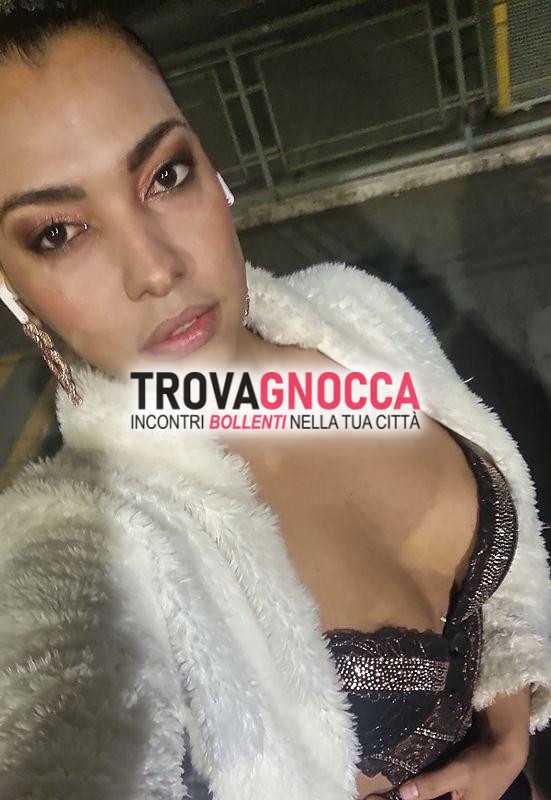 sono persona attiva e passiva pronta soddisfare ogni tua fantasia. non vedo l'ora condividere momenti intimi e appaganti te