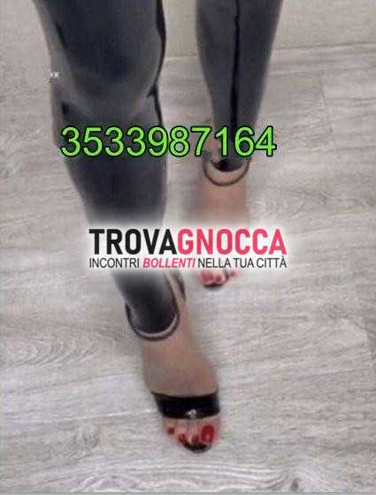 desidero incontro dolce e rilassato ogni tanto garantisco massima discrezione.
