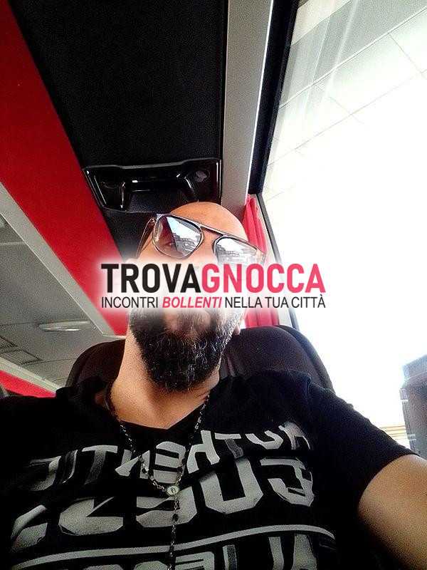 cerco compagnia donna intrigante.