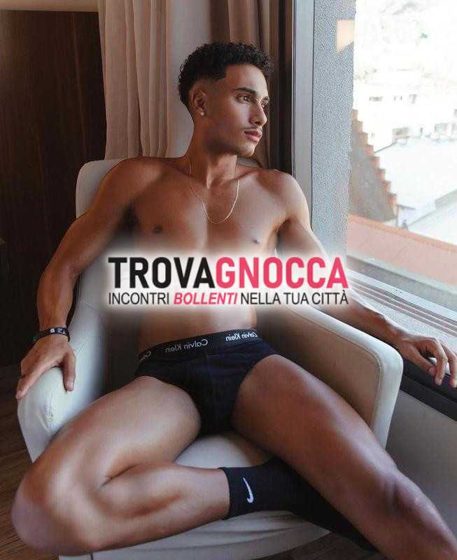 🐷metro cipro 
📸fantastico twink latino attivo che ti lascera' senza parole📸