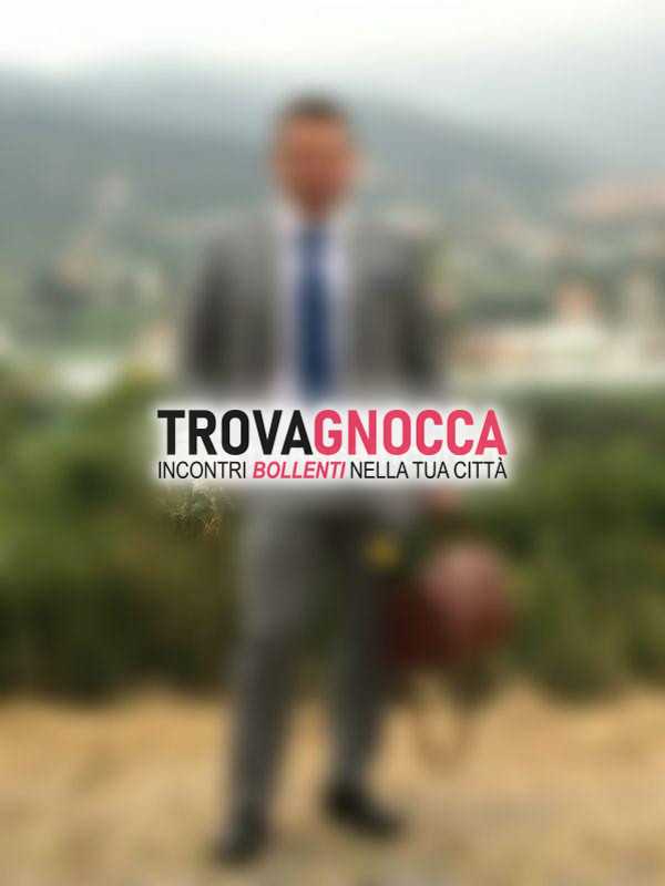 cerco donna unica audace e grande voglia scoprire. non limitarti giudicare l'annuncio titolo immergiti nel suo contenuto