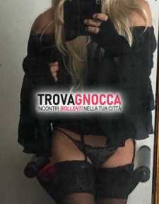 travestita pronta sorprenderti dhebora è qui te