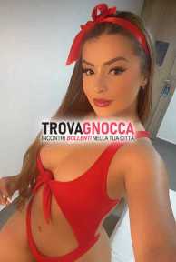 novita splendida ragazza giovane curvy e bellissima foto autentiche al 100 appena arrivata italia