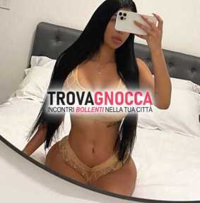 monopoli🎀 prima volta calda e giovane bambolina👅 tutta godere passionale vagina stretta che renderÀ questa esperienza indimenticabile. sempre insatisfacenta e disponibilissima te