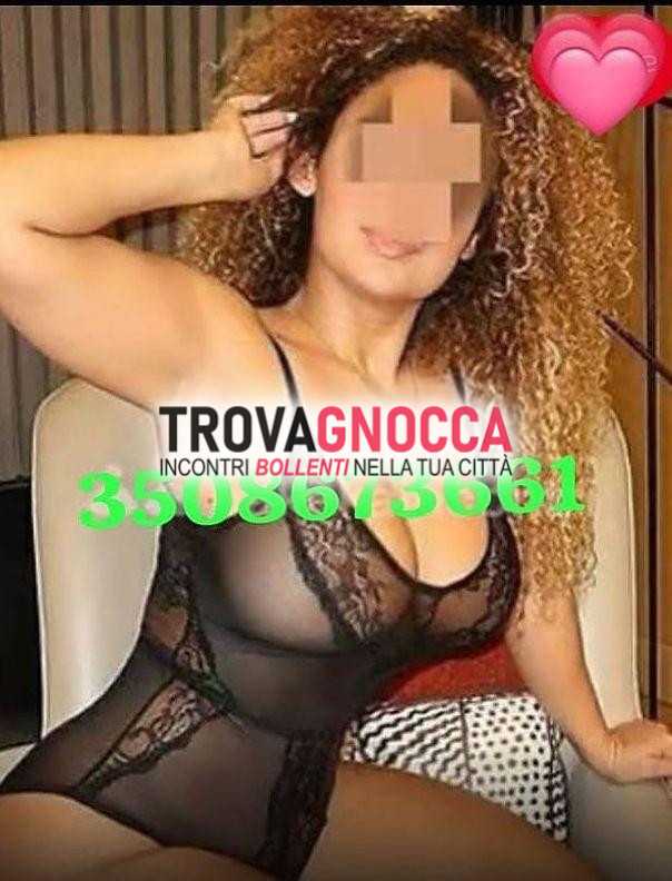 app arrivata frutto passione tutta gustare. sono un'amante dei preliminari caldissima dolcissima e sensuale. tu mi vedi cosi' sono.
