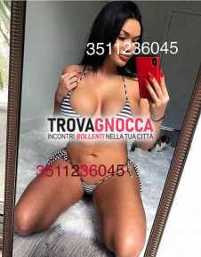 alexia appena arrivata ❤ bocchino n° 1 gran porca ninfomane e perversa non c'è buco che non ami ricevere cazzo.