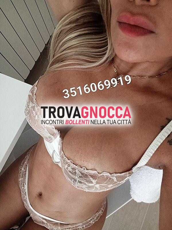 a bisceglie solo oggi e domani. immagini genuine😻per gentiluomini raffinati cerca momento puro piacere.