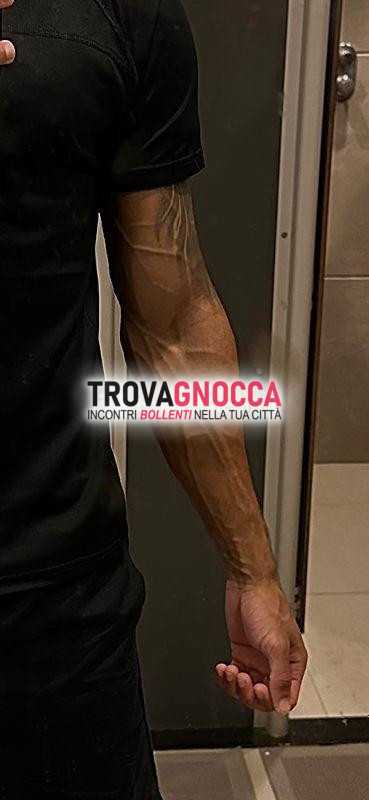 🔥nuova scoperta cittÀ tiago 😈  23cm attivo seducente ragazzo latino