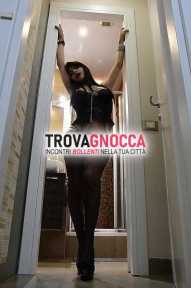 in genova brignole💖crystal trans💖una creatura incantevole elegante e raffinata sia attiva che passiva pronta soddisfare ogni tuo desiderio sensuale
