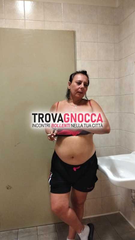 ragazze disinibite fanno webcam o singole o coppia