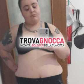 ragazze disinibite fanno webcam o singole o coppia ragazze disinibite fanno webcam o singole o coppia