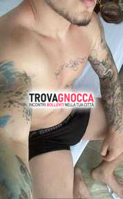 💥napoli centro ragazzo marco party❄️🍾🎉🍾💥😈🔥maschio dotato al 100 e super attivo⚡🤤 unisciti noi un'esperienza entusiasmante e coinvolgente