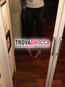 trav abitino e collant ti sego tutto nella mia auto