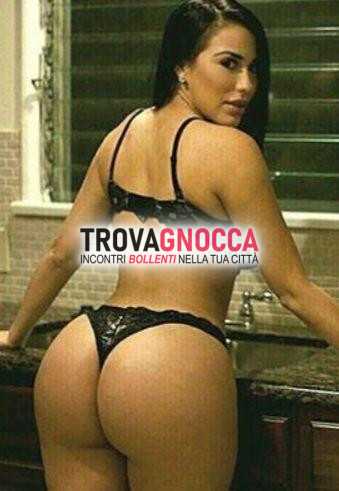 campomarino lido ragazza italiana appena arrivata breve periodo