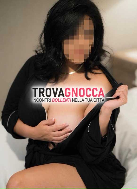 quinta seno culo sodo bella donna sensuale civitanova