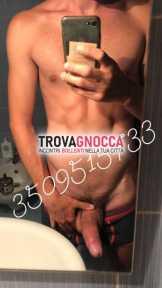 ad alassio🇮🇹affascinante figo giovane italiano🇮🇹🚀👑alex È dotato👑attivoversatilepassivo ⬆️↕️⬇️