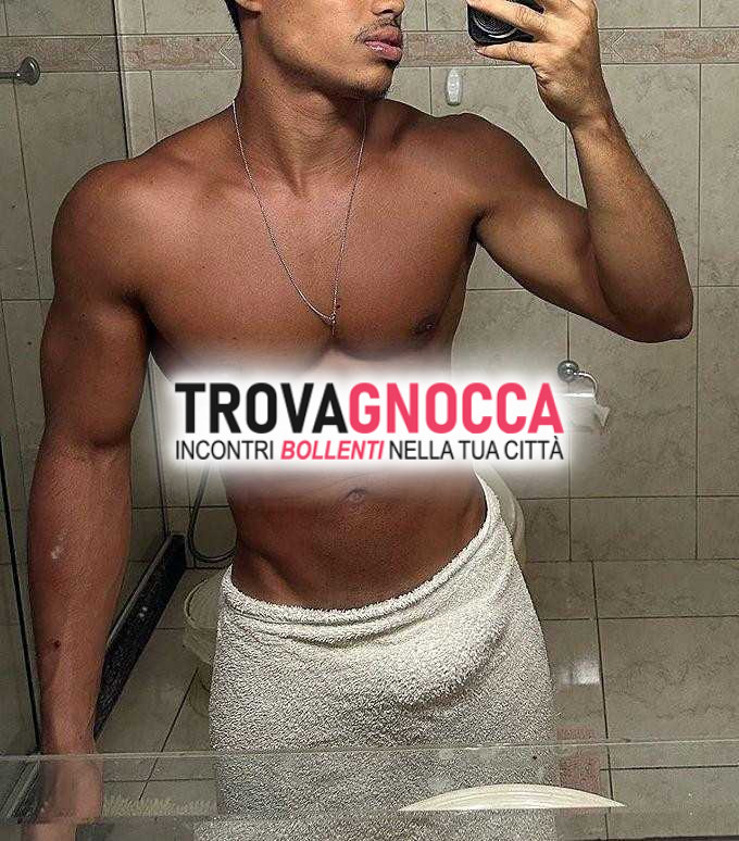 thulio un'opportunitÀ esclusiva È tua prima volta affascinante moreno arrivato rio de janeiro