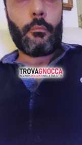 in cerca ragazzo che farebbe femminuccia troietta età max 45