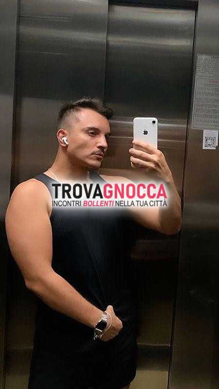😈💦🇧🇷 gigolÒ dotato minchia grossa sborri😈💦 offro bocche e baci oltre massaggi rilassanti.