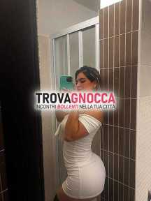 una splendida ragazza è appena arrivata e sta attendendo conicette offrirti servizio eccezionale e massima attenzione.